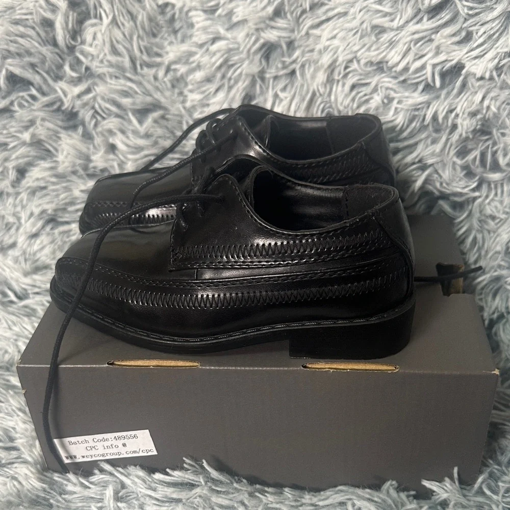 Stacy Adams Kids Black Patent Moccasin Dress Shoes